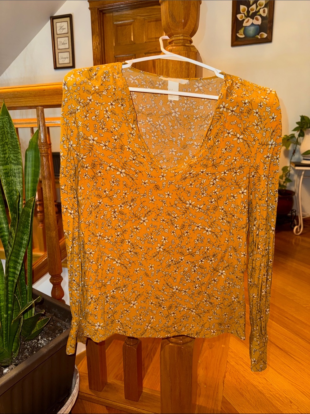 H&M Mustard Yellow Floral V-Neck Long Sleeve Top